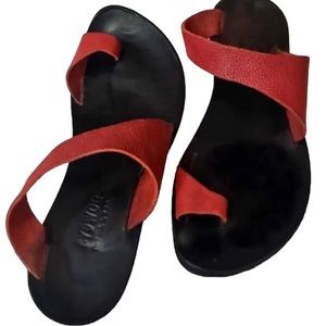 Cydwoq Red Sandal 38 1/2